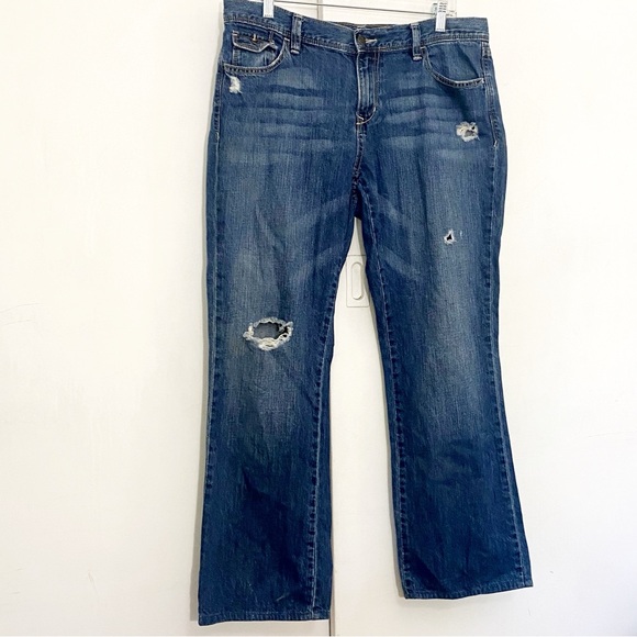 Old Navy The Diva Distressed 100% Cotton Blue Jeans (waist taken in) Size 14 - Picture 1 of 11